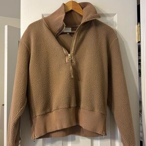 COPY - Varley Cropped Pullover